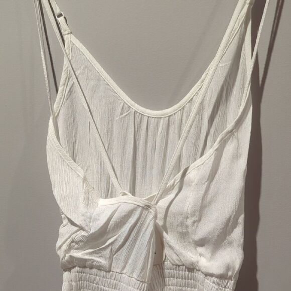 NWT Prana Sophisticated White Jumpsuit with Wide-Leg Silhouette - Picture 3 of 8